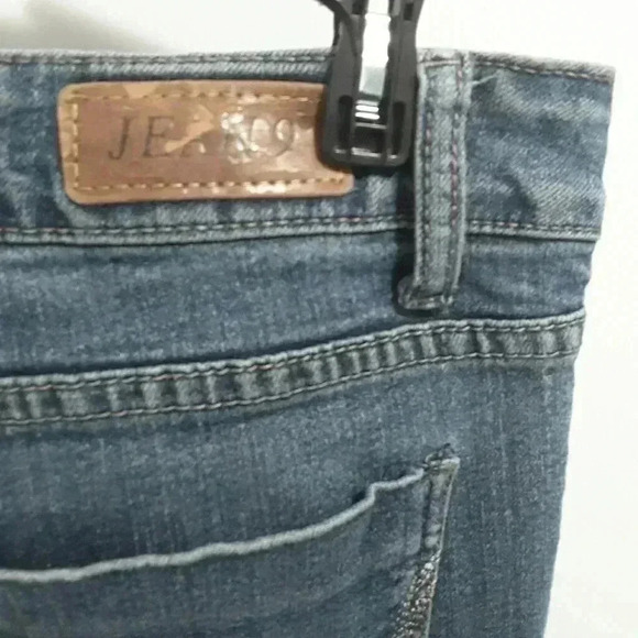 Jean 9 - Picture 6 of 8